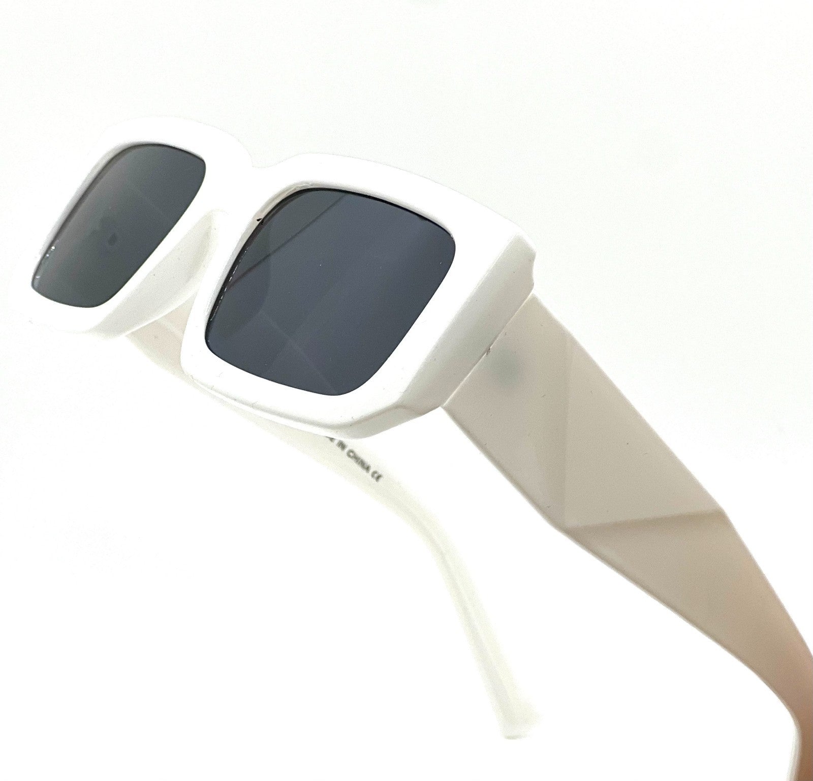 Gafas De Sol Lentes Para Mujeres De Moda Nuevo Women Sunglasses Retro Elegant